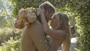 Ordinary Lyrics - Alex Warren