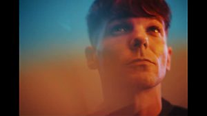 Imposter Lyrics - Louis Tomlinson - Visualiser Version