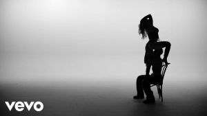 JUICY Lyrics - Lenny Tavárez