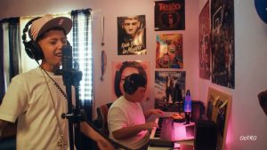 OUTRO Lyrics - OMAR COURTZ - Visualizer Version