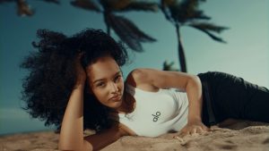 IHOLELE Lyrics - Drama T